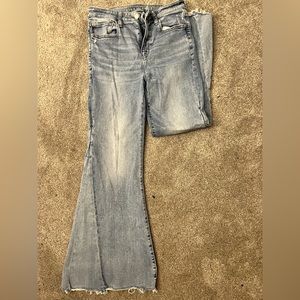 American Eagle Size 10 Short Flared Jeans